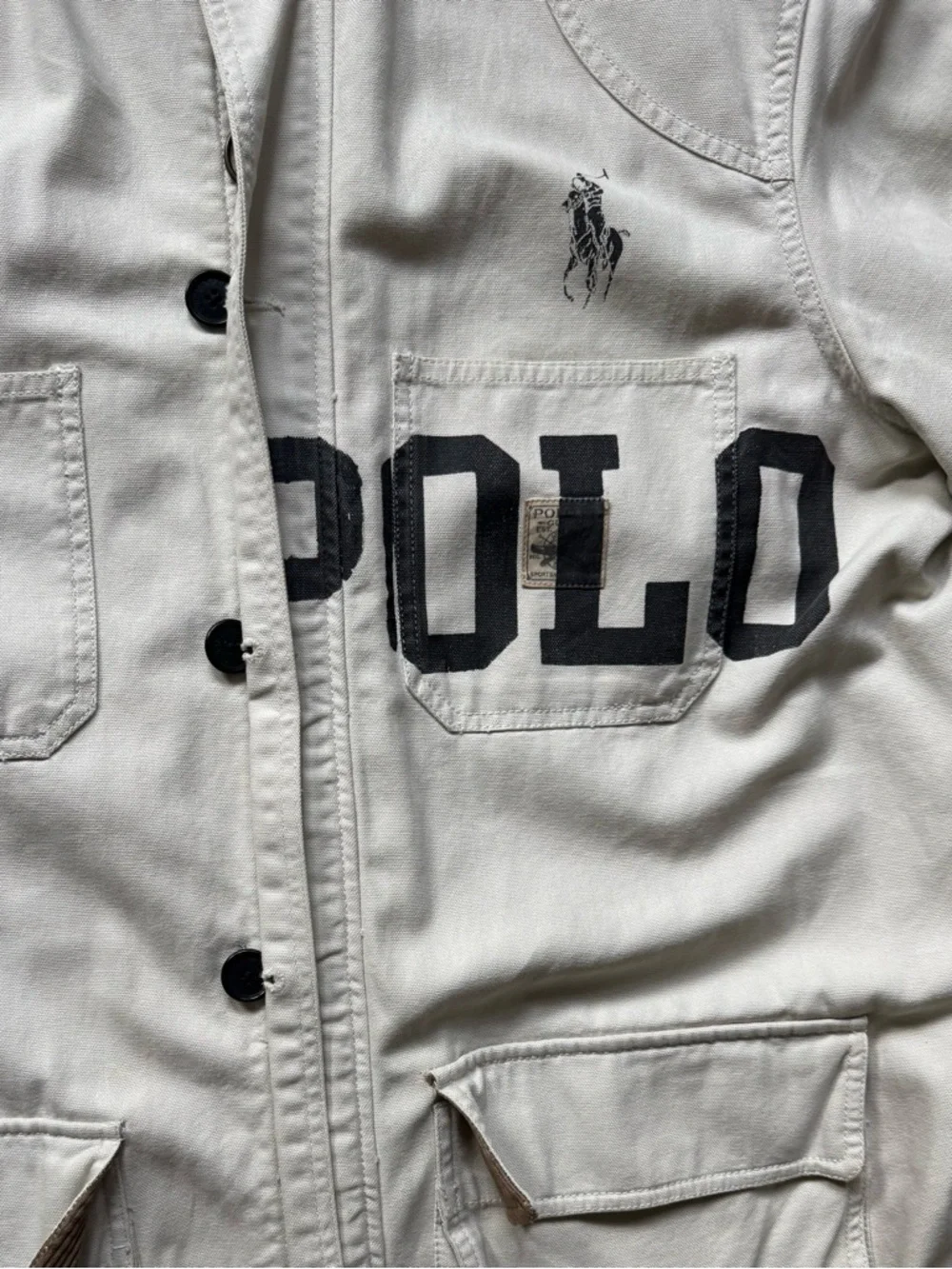 Polo Ralph Lauren trench coat, Front logo, single vent,Brass detailing,
Size - L - Picture 10 of 14